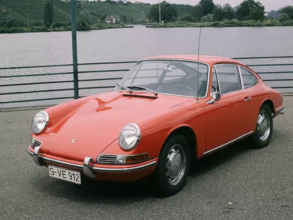 A red 1965 Porsche 912
