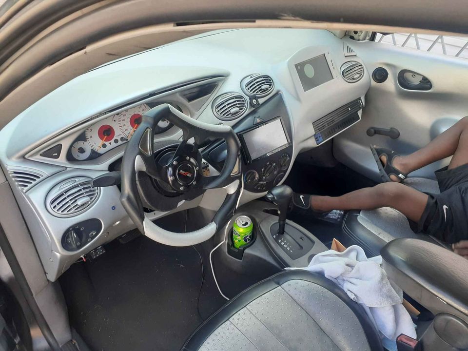 2002 Ford Focus Cadillac CTS conversion 