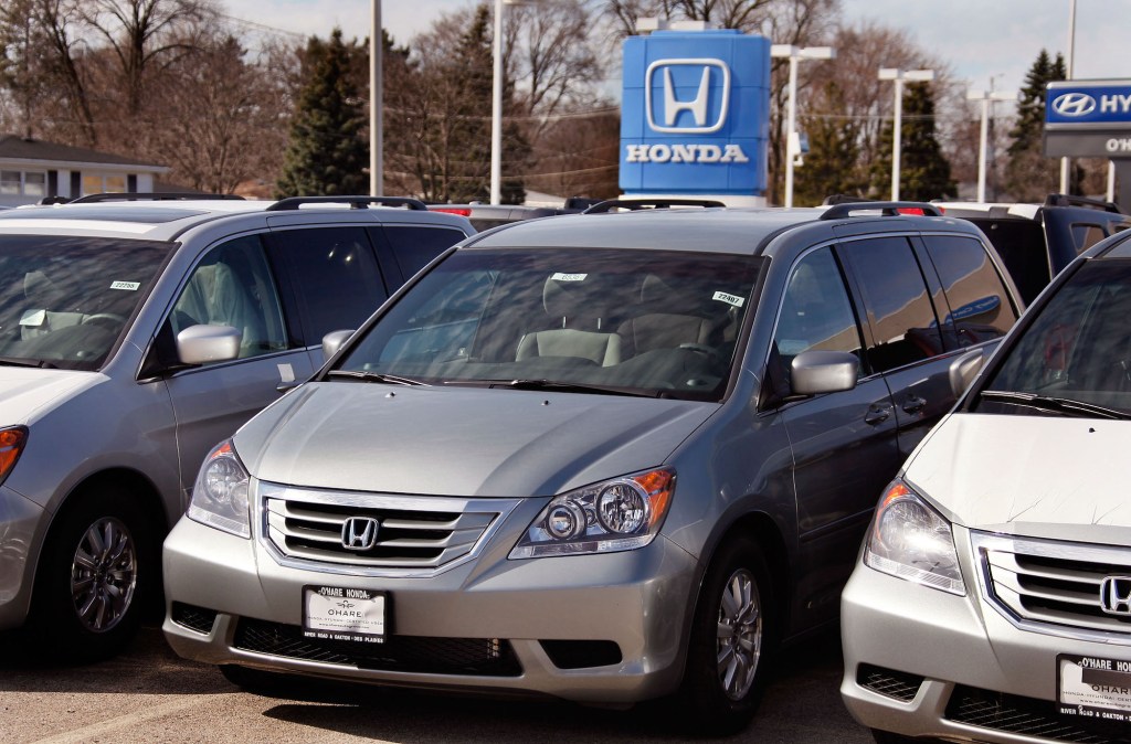 2010 Honda Odyssey minivans for sale at O'Hare Honda in in Des Plaines, Illinois, in March 2010