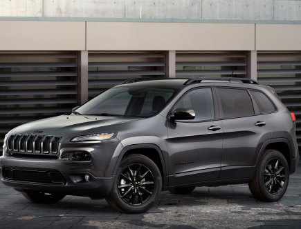 You Should Avoid Buying a 2015 Jeep Cherokee For One Major Reason