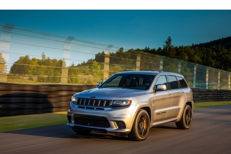 2020 Jeep Grand Cherokee in silver parked outside