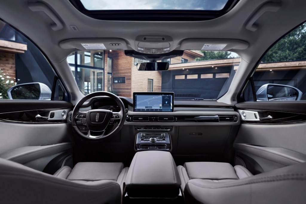 The gray interior of a 2021 Lincoln Nautilus