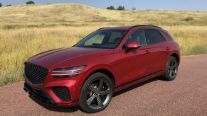 2022 Genesis GV70 front shot