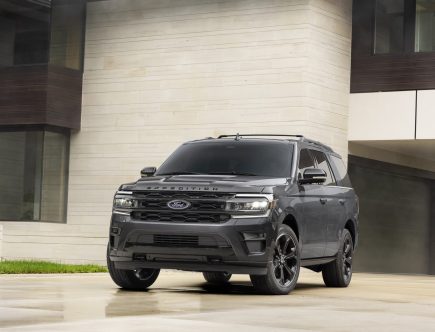 Get Sneaky on the Streets With the 2022 Ford Expedition Stealth Edition