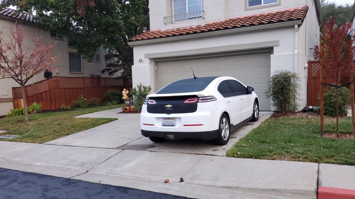 Is Leaving Your Car Running in a Closed Garage Dangerous if It's an EV?