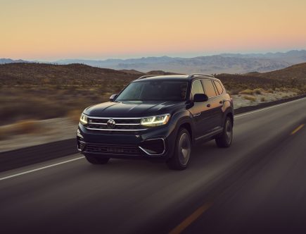 2022 Volkswagen Atlas vs. 2022 Toyota Highlander: Which Three-Row SUV Goes Best Off-Road?