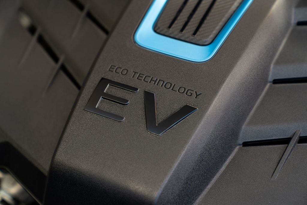 ECO TECHNOLOGY EV badge on 2022 Hyundai Kona Electric