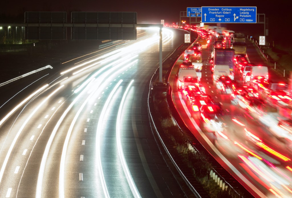 17 December 2020, Brandenburg, Schönefeld: After a traffic accident on the A113 motorway, a long traffic jam has formed on the three lanes in the direction of Dresden between Waltersdorfer Dreieck and Schönefelder Kreuz and is only slowly clearing. Photo: Soeren Stache/dpa-Zentralbild/ZB (Photo by Soeren Stache/picture alliance via Getty Images) Traffic jams are a major danger while setting the cannonball record.