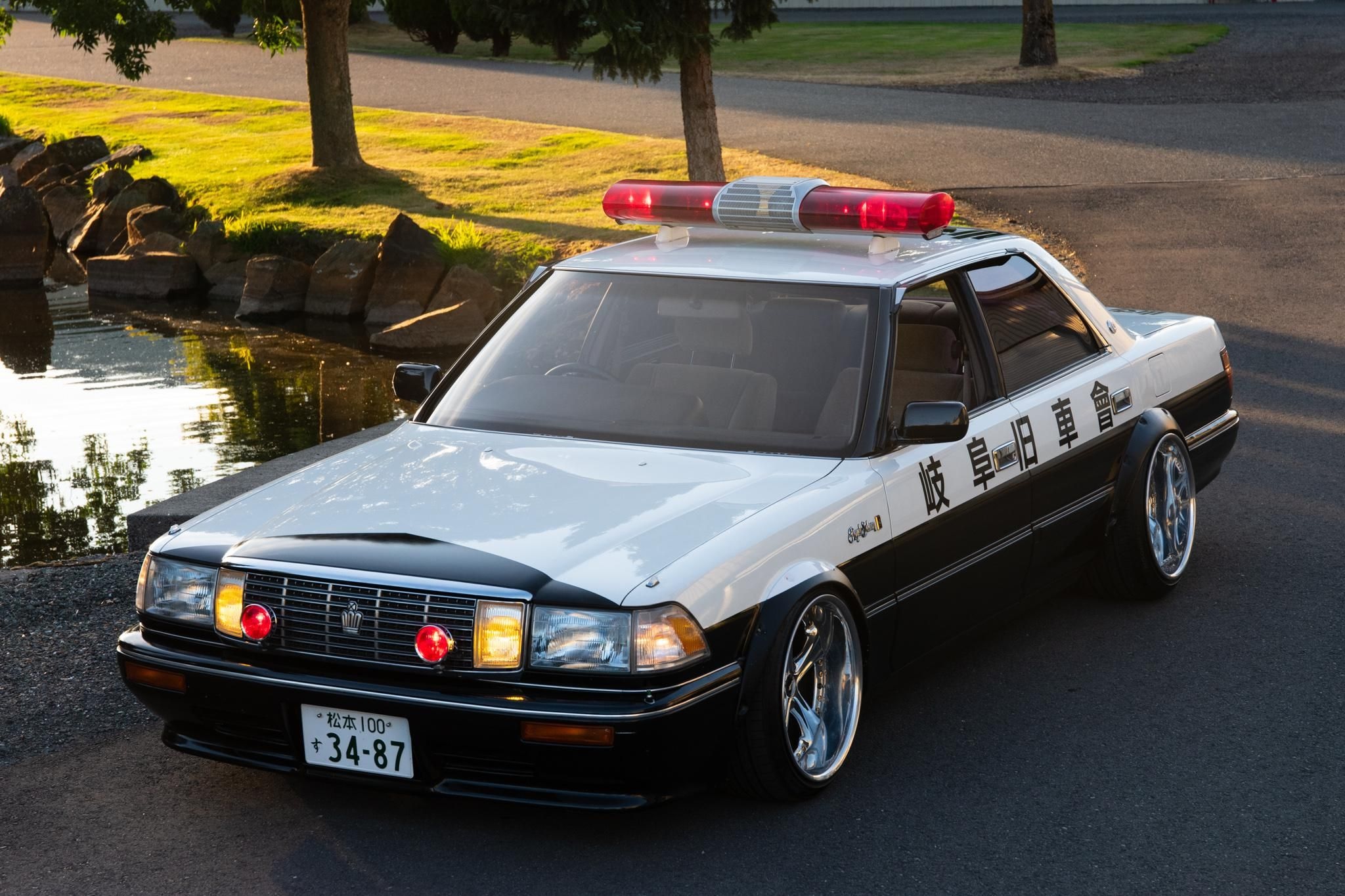 Cars & Bids Bargain of the Week: 1991 Toyota Crown