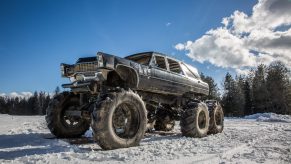 Mortis The 6x6 Monster Truck Hearse