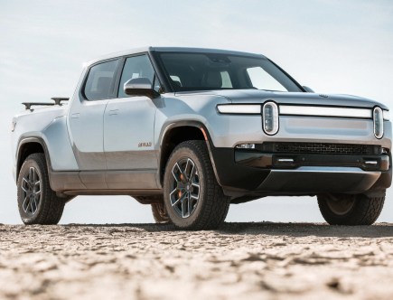 Rivian R1T Crash: EV Truck Slams Into Parked Mercedes-Benz S-Class and Ford Explorer