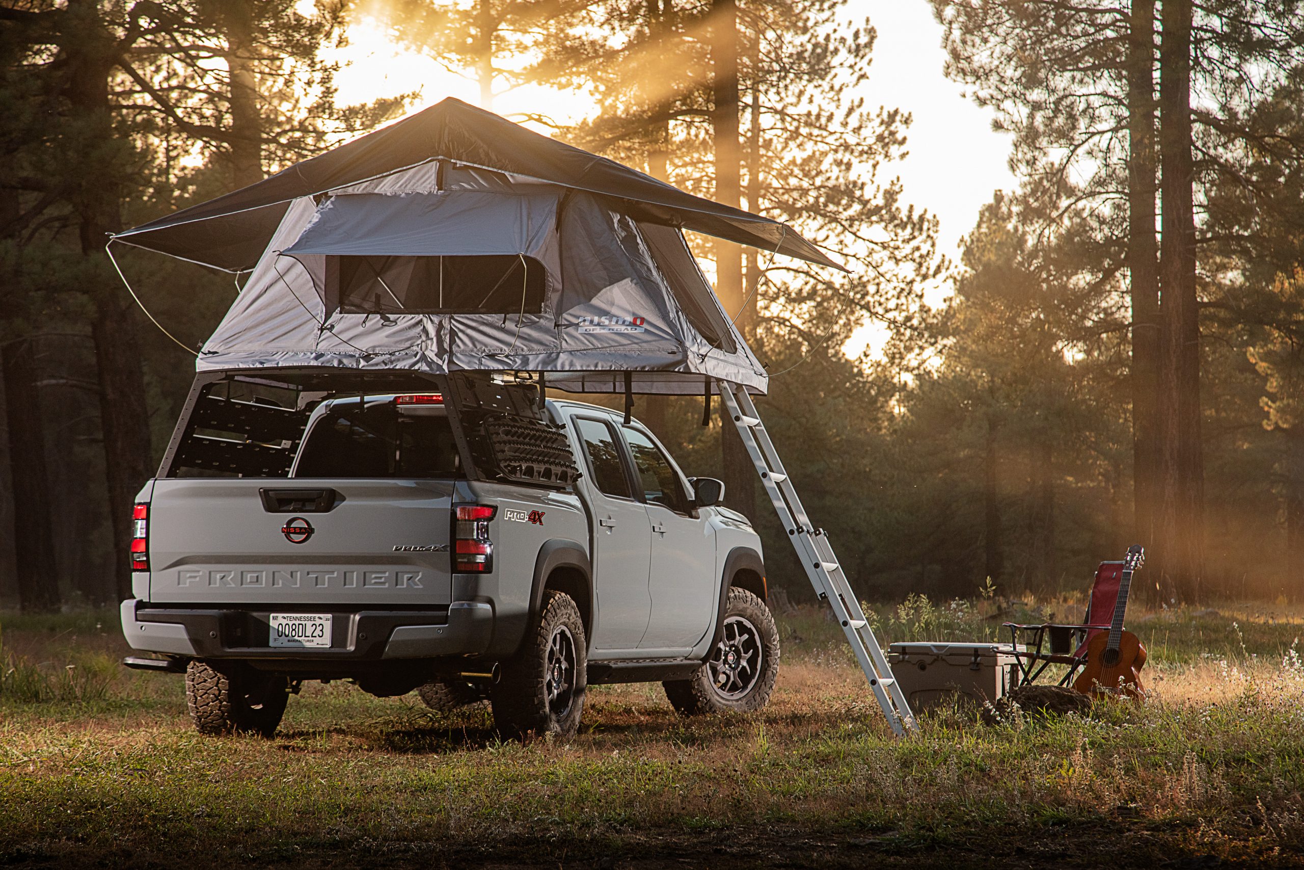 Rooftop tent on gray 2022 Nissan Frontier