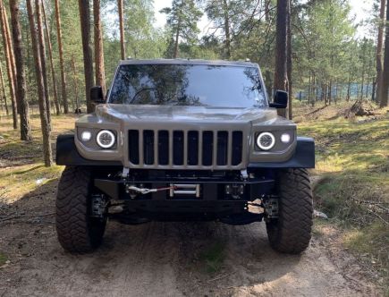 Now Russia Has Ripped Off Hummer With Strela SUV