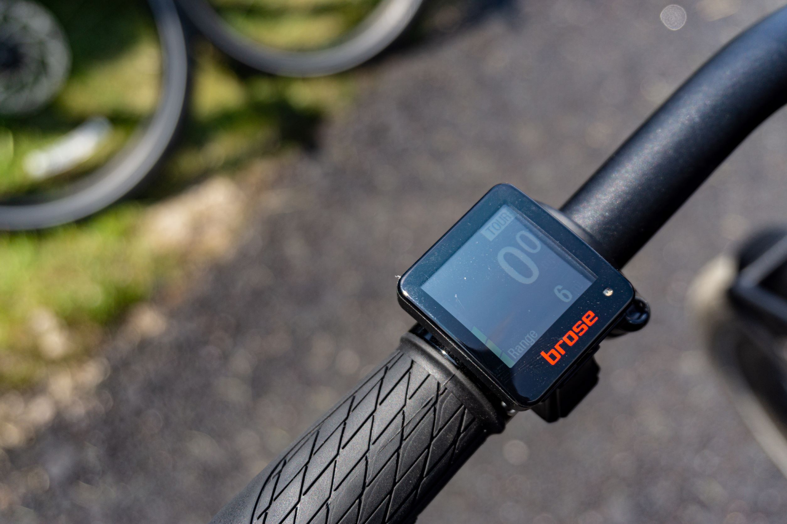 A close-up view of a Serial 1 RUSH/CTY Speed's LCD display