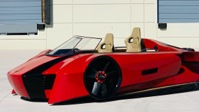 VonMercier Arosa hovercraft car front 3/4 view