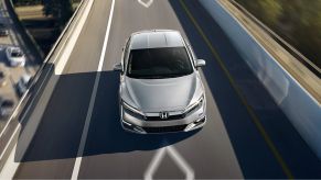 2021 Honda Clarity makes 2021 best Mid-size sedan buying guide