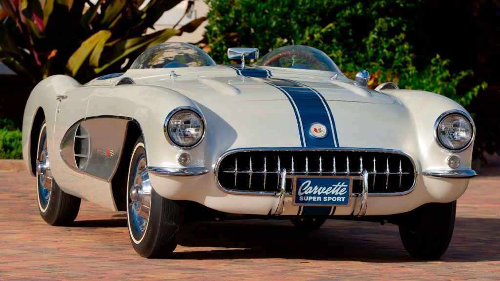 front view of Corvette Super Sport