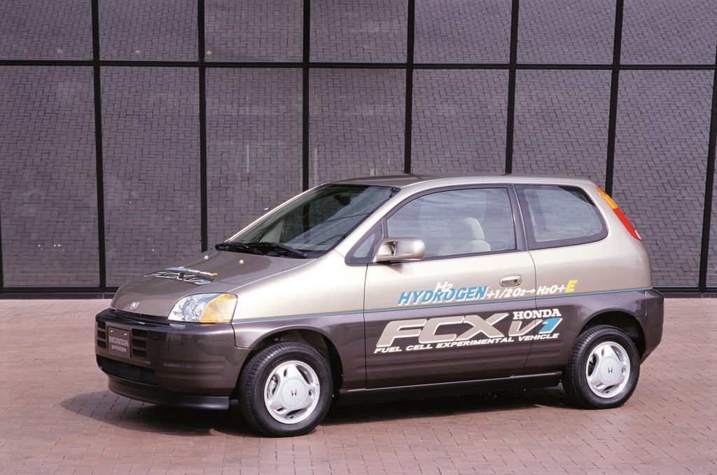 1999 Honda FCX Clarity V1