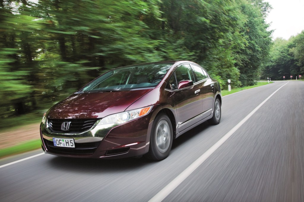 2008 Honda FCX Clarity Driving