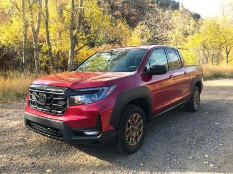 The 2021 Honda Ridgeline Is Much More Pragmatic Than the Toyota Tacoma in Real Life