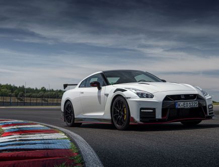 Nissan GT-R T-spec Edition Adds Upgraded Features and 2 Exclusive Color Options