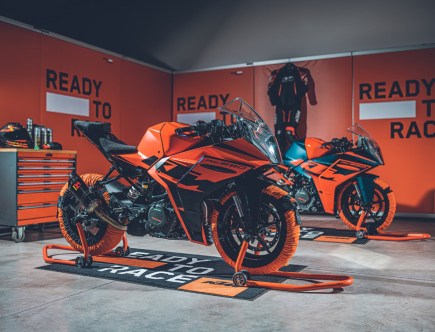2022 KTM RC 390: A Beginner-Friendly Track Bike With MotoGP Style