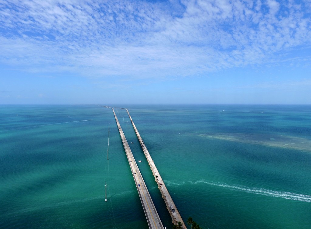 Beautiful overhead view from a scenic drive on the Overseas Highway to the Florida Keys