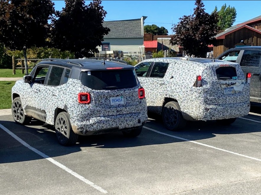 Possible Jeep Renegade 4xe and Jeep Compass 4xe spy shot