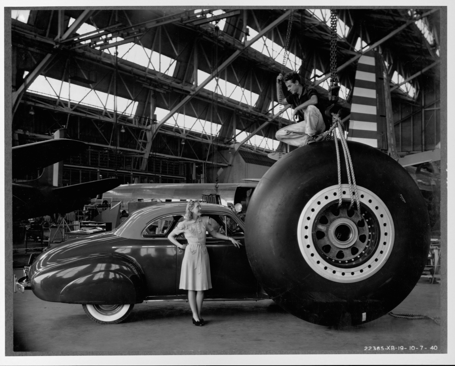 This is a vintage photo of a 96-inch tire for B19 bomber in diameter and weighting 2700 pounds with the wheel and brake, will be installed on the Guardian of Hemisphere B19 bomber | Library of Congress/Corbis/VCG via Getty Images