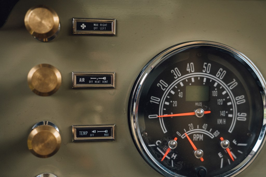 dash and gauges on vintage restomod Jeep CJ8