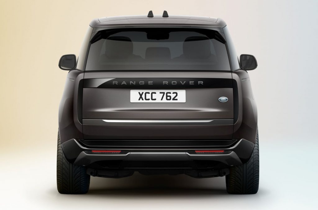 Rear view of black 2022 Land Rover Range Rover