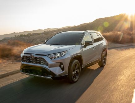 Does the 2022 Toyota RAV4 Dominate the 2022 Nissan Rogue?