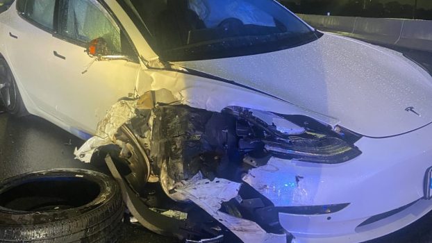 Tesla Beta Testers Say Full Self Driving Mode Is Dangerous