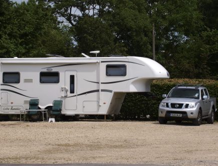 Why Are They Called “Fifth-Wheel” Trailers and Campers?