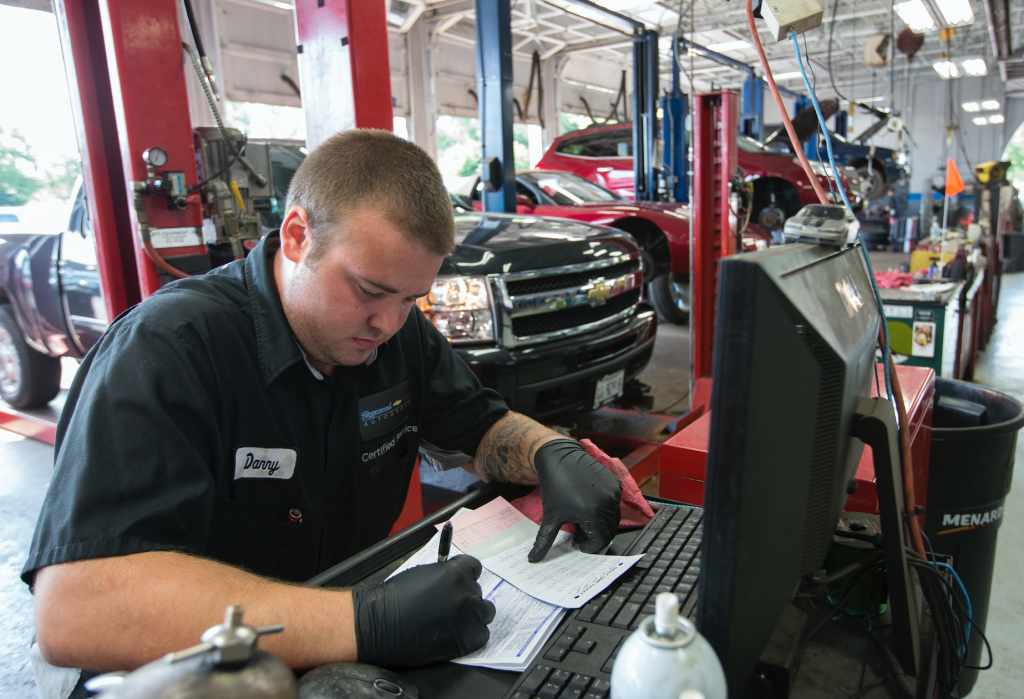 Electric Vehicle Service Will Cost Less Than Gas-Powered: Here's Why
