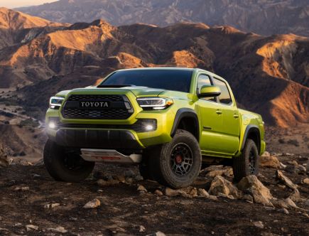 The 2022 Toyota Tacoma Fights the 2022 Chevy Colorado