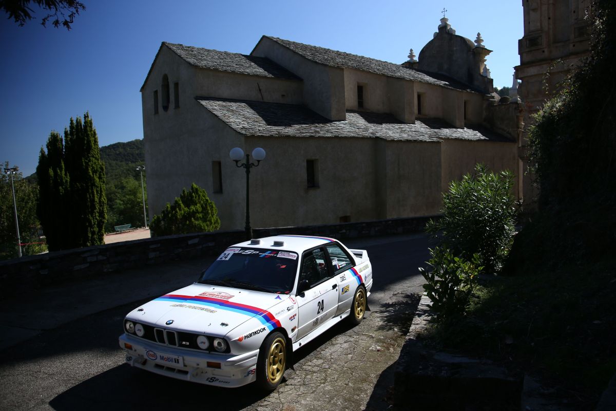 BMW E30 M3 in Corsica