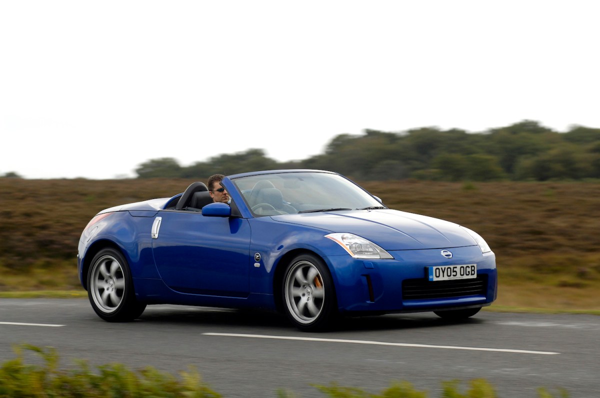 2005 Nissan 350Z driving on the road