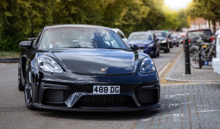Porsche 718 Cayman GT4 RS Just Blitzed the Nurburgring Nordschleife