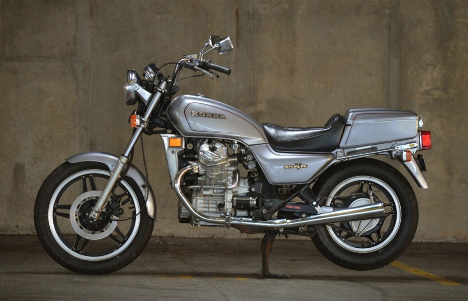 1982 GL500 Silver Wing