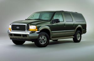 The 2000 Ford Excursion Limited heavy-duty full-size SUV