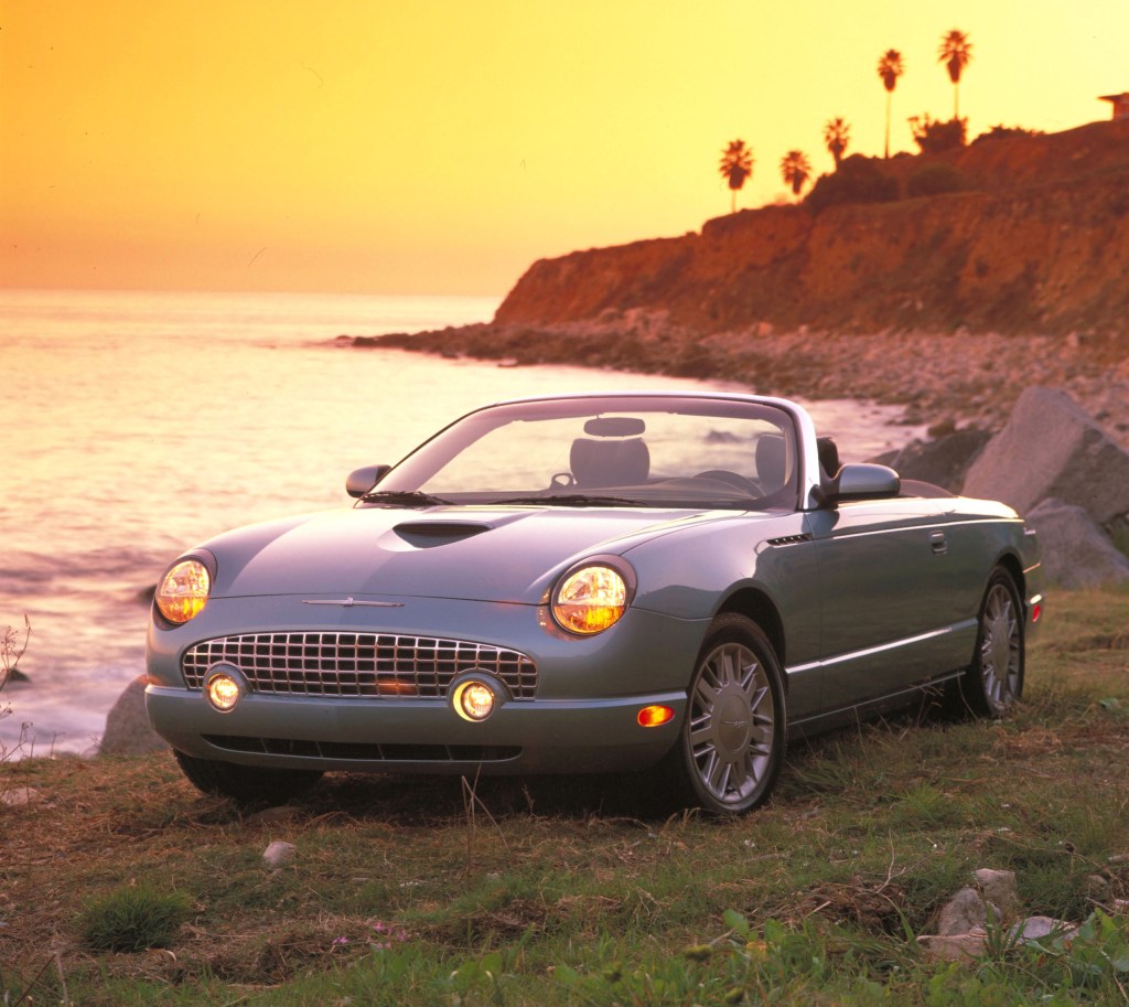 2005 Ford Thunderbird