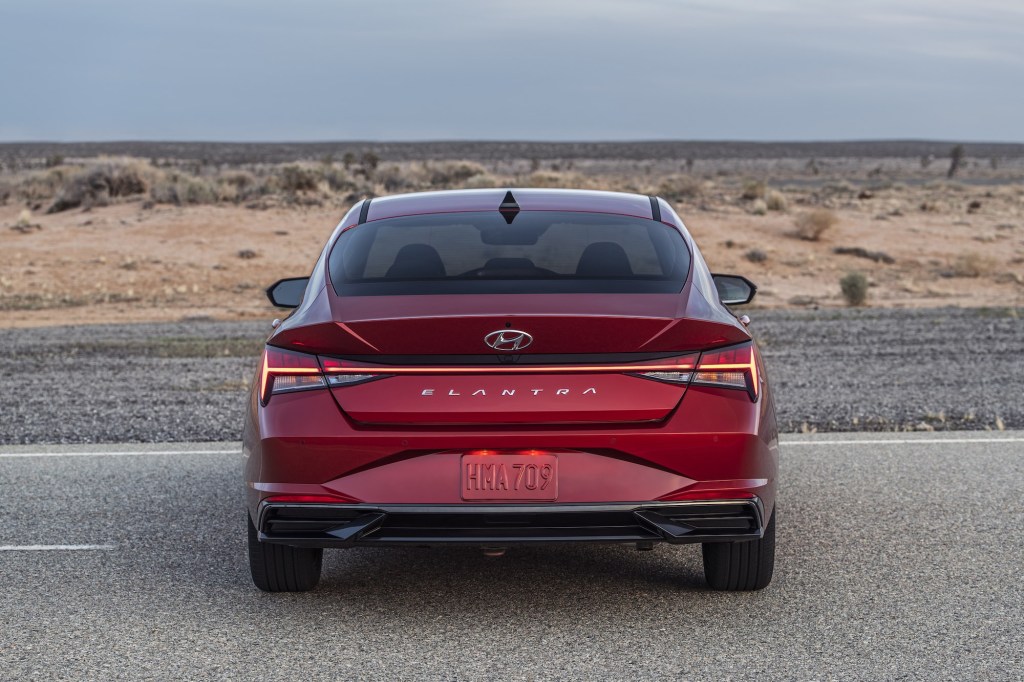 2021 Hyundai Elantra rear end