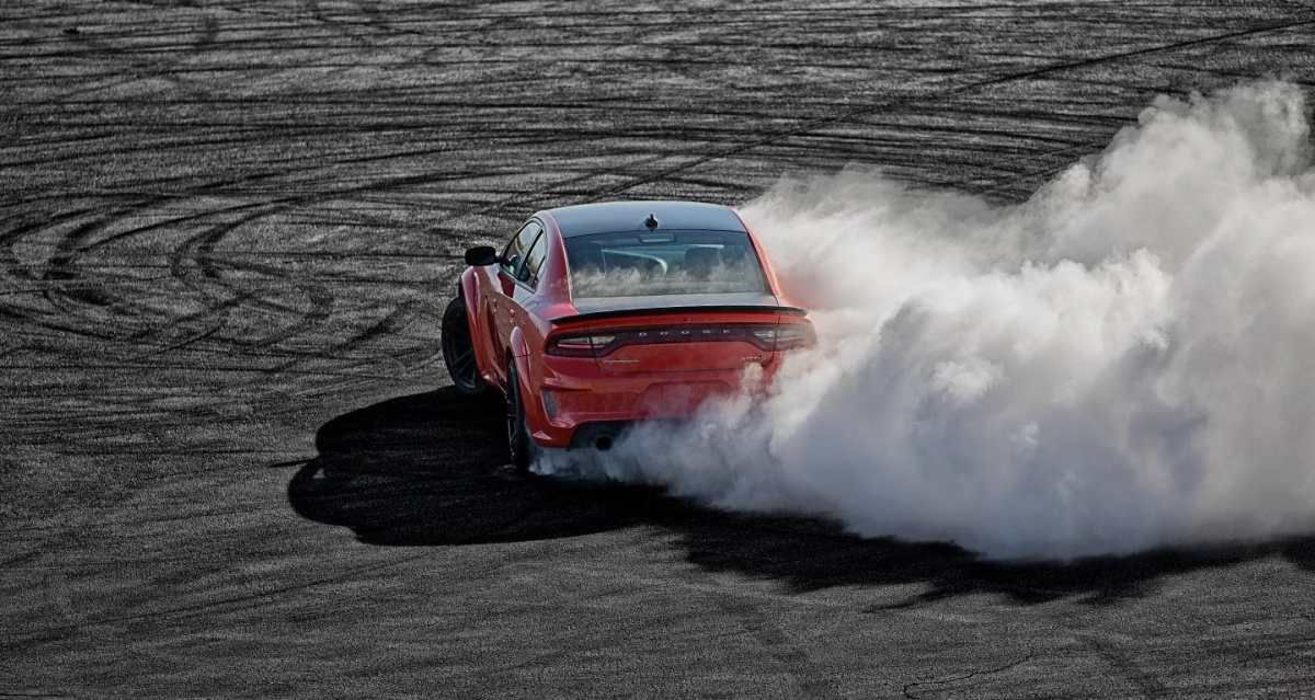 Dodge Charger widebody doing a burnout