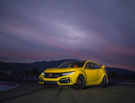 2021 Honda Civic Type R Sells for $102,000: Who Needs Money Anyways?