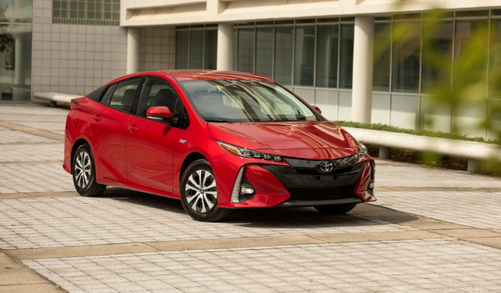 2021 Toyota Prius in red