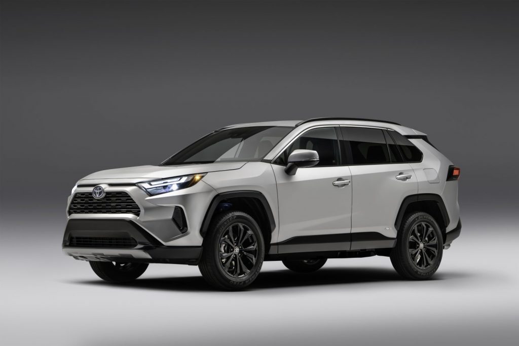 Side view of 2022 Toyota RAV4 with Silver Sky Metallic exterior paint color option