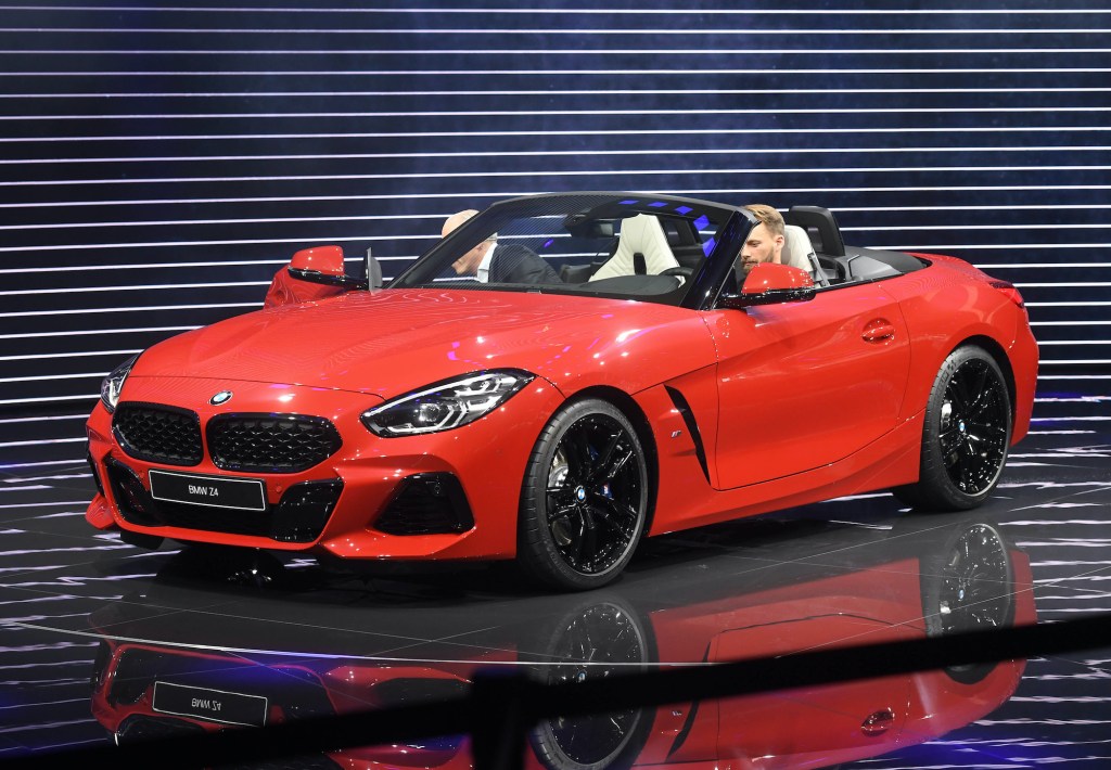 The new BMW Z4 will be presented at the Paris International Motor Show on the 1st press day. 