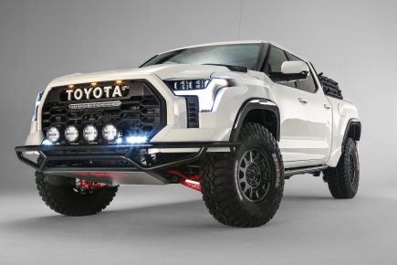 SEMA 2021: Toyota Tundra Desert Chase is an Off-Road Beast