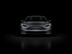 Darth Vader Voice Feature for Tesla Sentry Mode: Freak out People Near Your Car